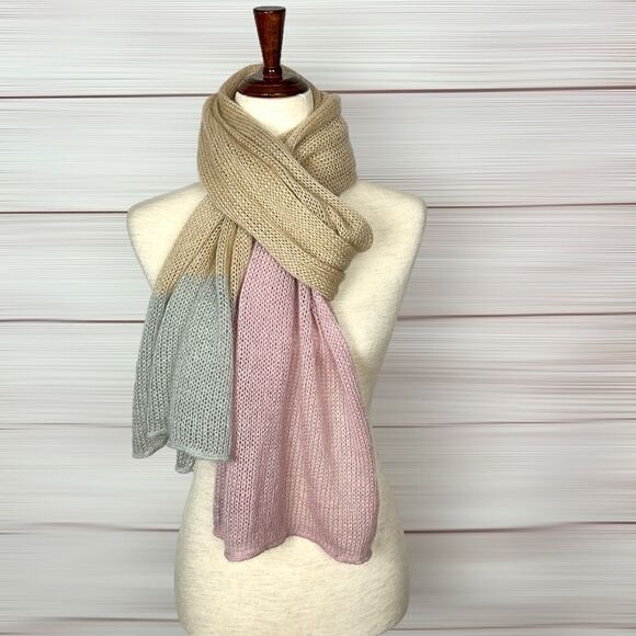 Lightweight Oblong Scarf Kid Mohair Blend Beige Pink Gray made in France - Picture 4 of 9